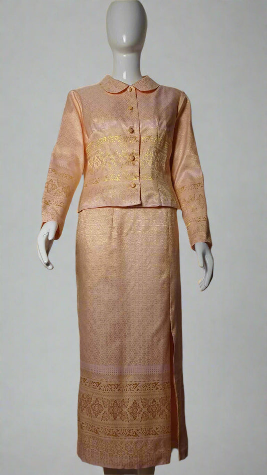 Light Peach Traditional Two-Piece Blouse and Skirt Dress for Women